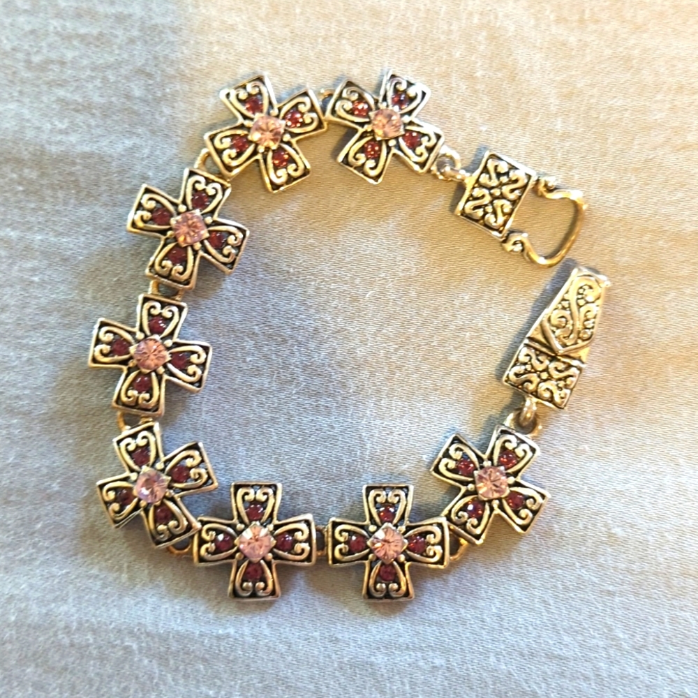 Premier Designs Bracelet and Earrings Set - Dark and Light Purple Stones. - Picture 4 of 4